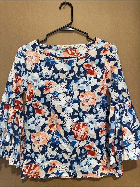 Jane and Delancey Tops - Jane and Delancey Navy Floral Bell-Sleeve Blouse with Coral & White Accents